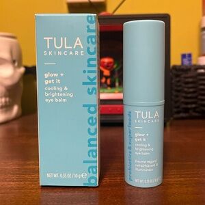 Tula Skincare Glow get it Undereye soothing balm